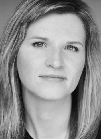 Învățare de TARA WESTOVER  .PDF