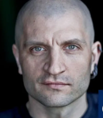 China Mieville  - Regele Șobolan .PDF