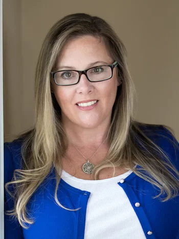 Cărți interzise online gratis Vi Keeland - Adevărul gol goluț .PDF