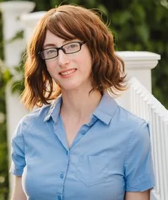 Cărți online gratis Freida McFadden- MENAJERA .PDF