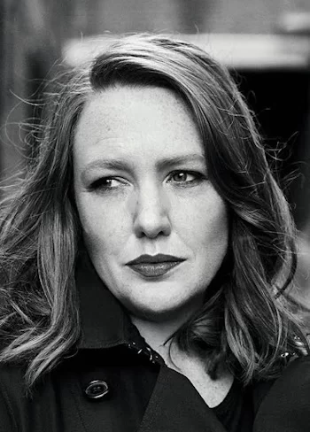 Paula Hawkins―Focul mocnit .PDF